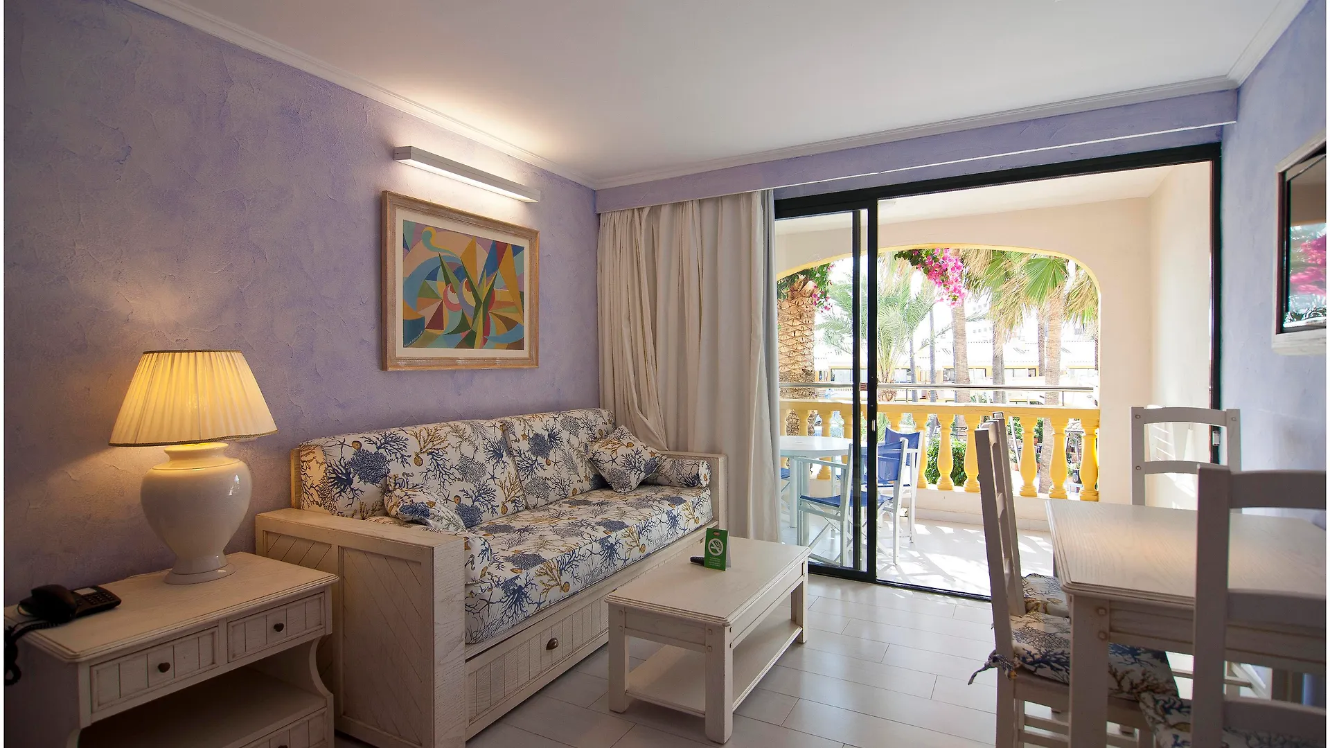 Hotel Royal Son Bou Family Club 4*,