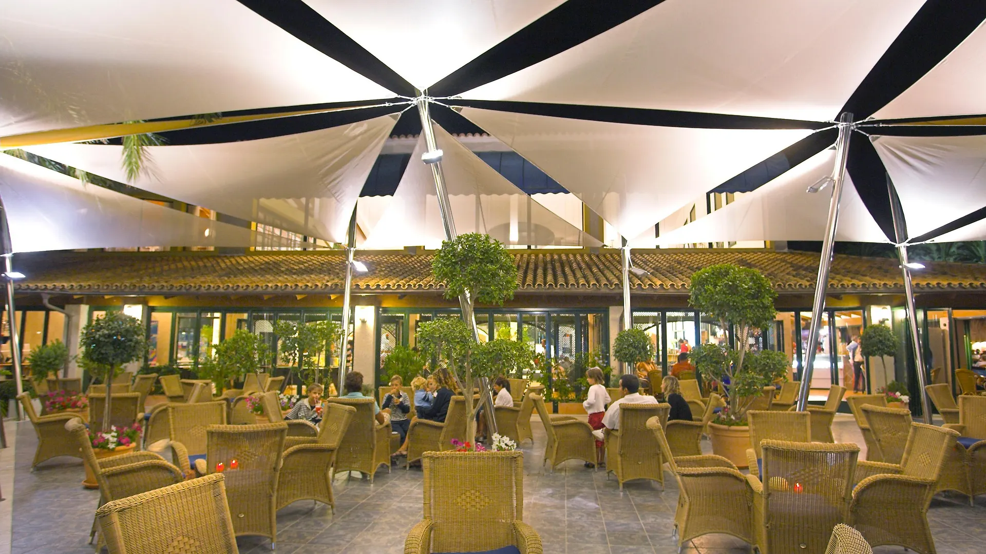 Hotel Royal Son Bou Family Club