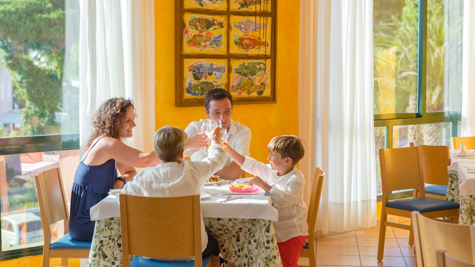 Hotel Royal Son Bou Family Club